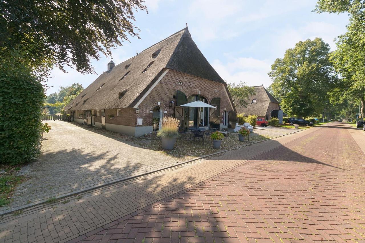 Appartement "In De Wolken" In Gees Esterno foto